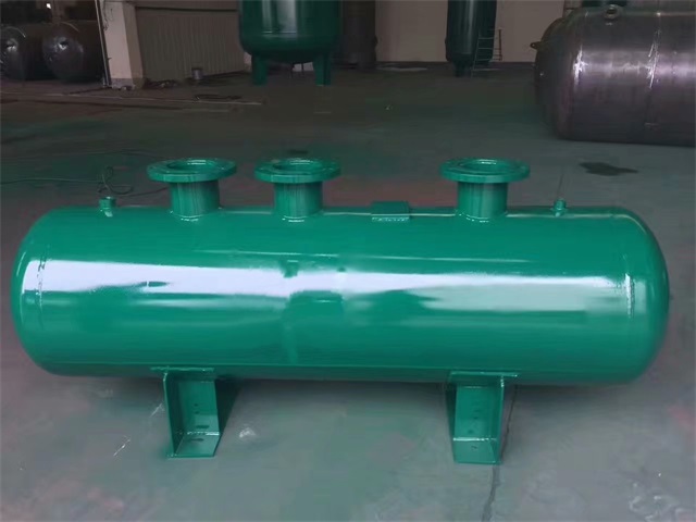 1679991473376569.jpeg 鹰潭鹰潭鹰潭蒸汽分气缸1.jpeg